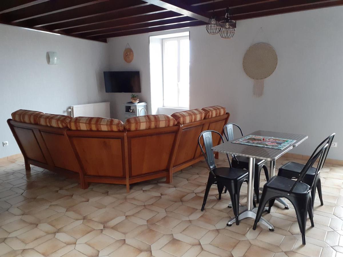 Polignac  Maison Du Soleil Chez Isa מראה חיצוני תמונה